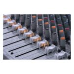 Mesa de Mezcla Analógica Behringer Xenyx QX1222USB - 12 Canales con Efectos y USB - Imagen 5