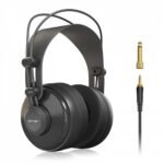 Auriculares de Estudio Behringer BH60